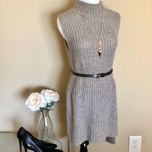 Mock Neck Sleeveless Sweater